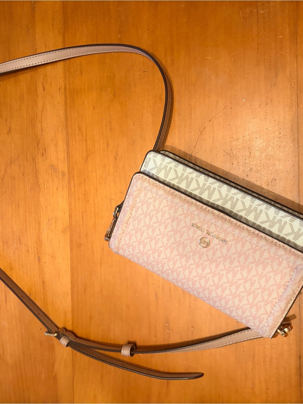 Michael Kors Pink and Vanilla Signature Crossbody Wallet Bag